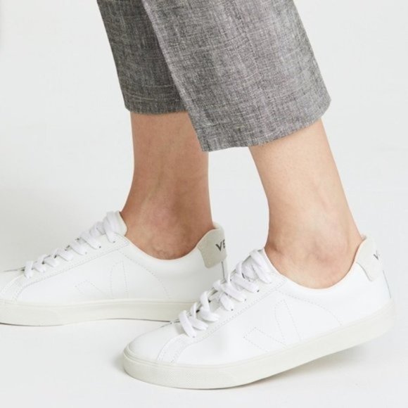 Veja Shoes - Veja // Esplar Sneaker In White Leather